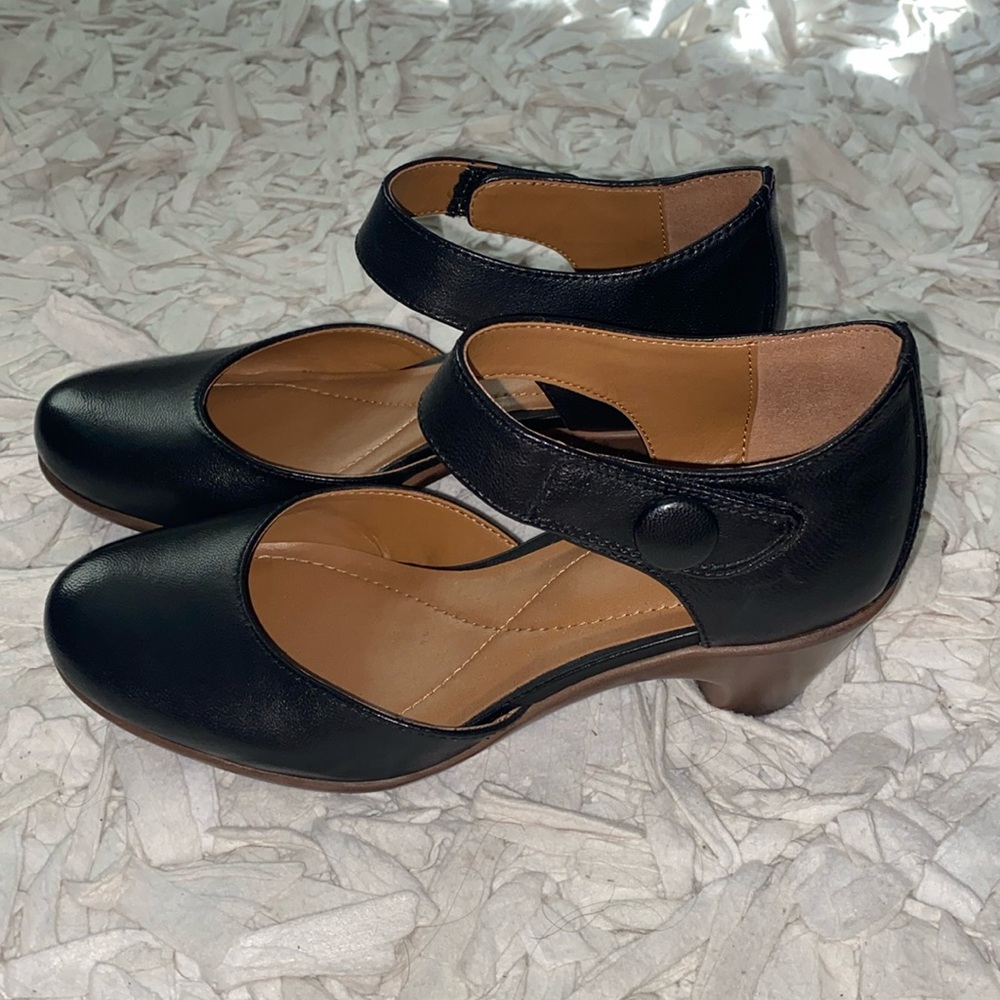 Easy Spirit Clarice Mary Jane size 5
